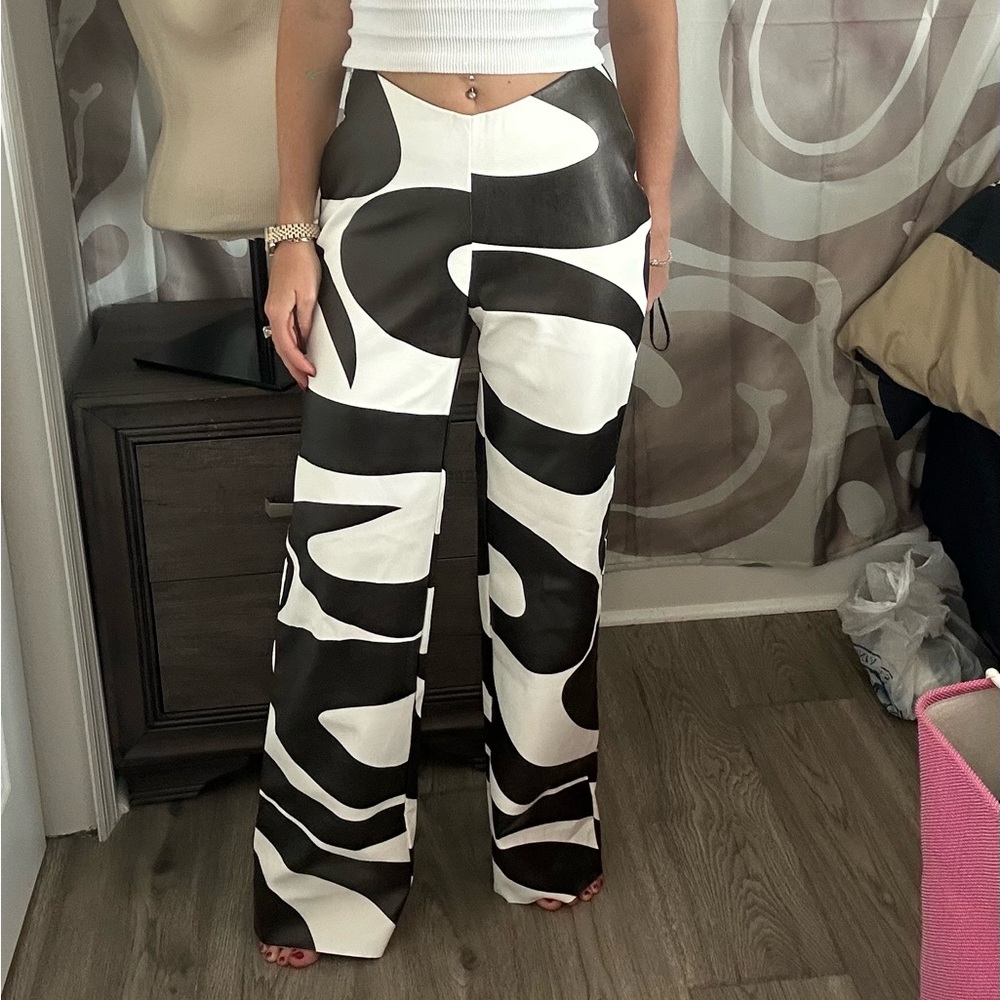 Black and White Women's Pants - Picture 2 of 5
